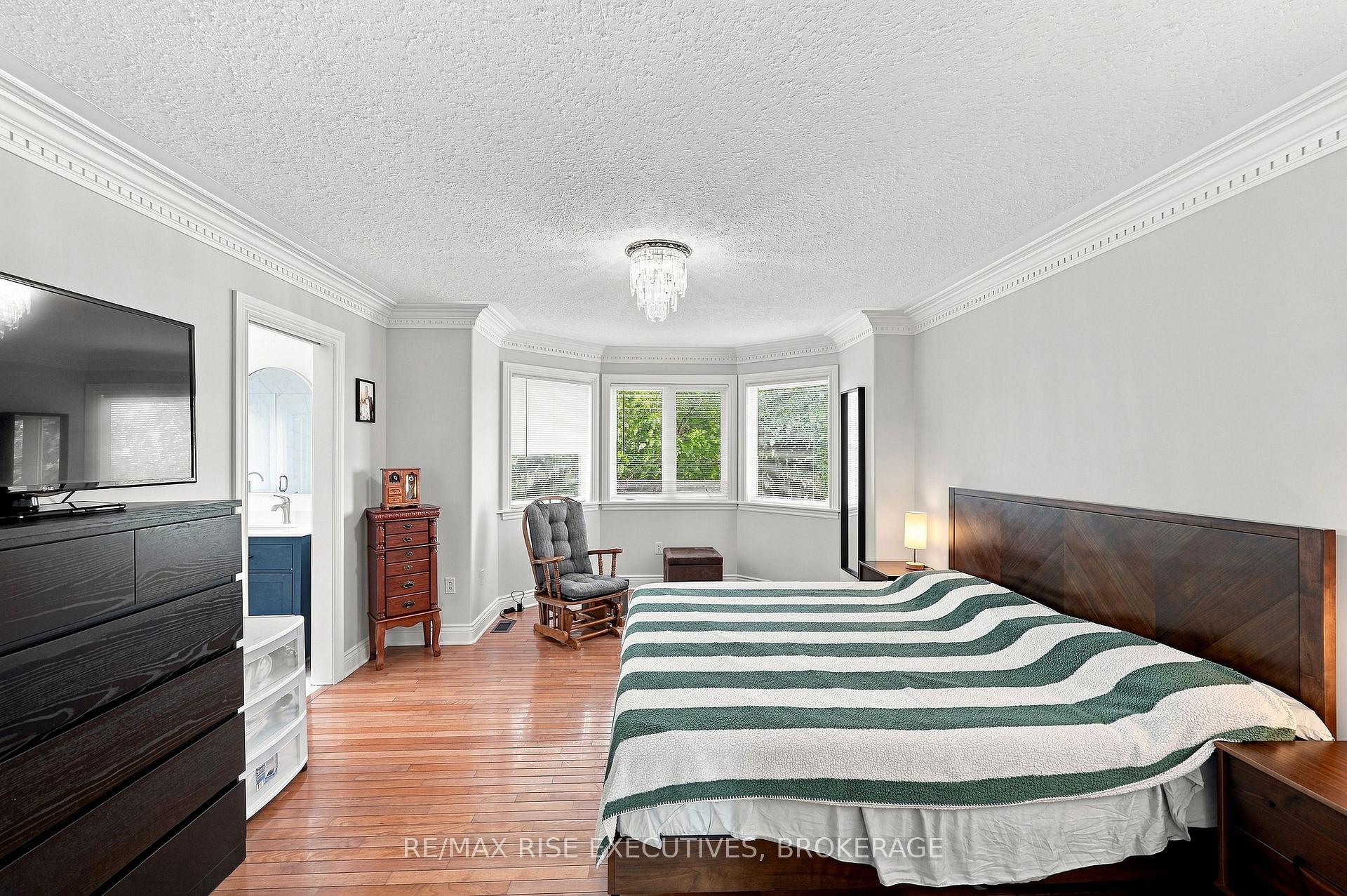 Photo 22 of 700 Melrose Street, Kingston, East Gardiners Rd — HOMEH