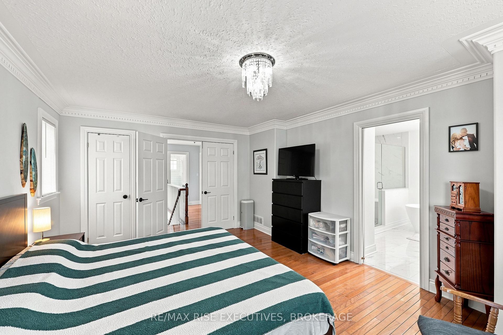 Photo 24 of 700 Melrose Street, Kingston, East Gardiners Rd — HOMEH