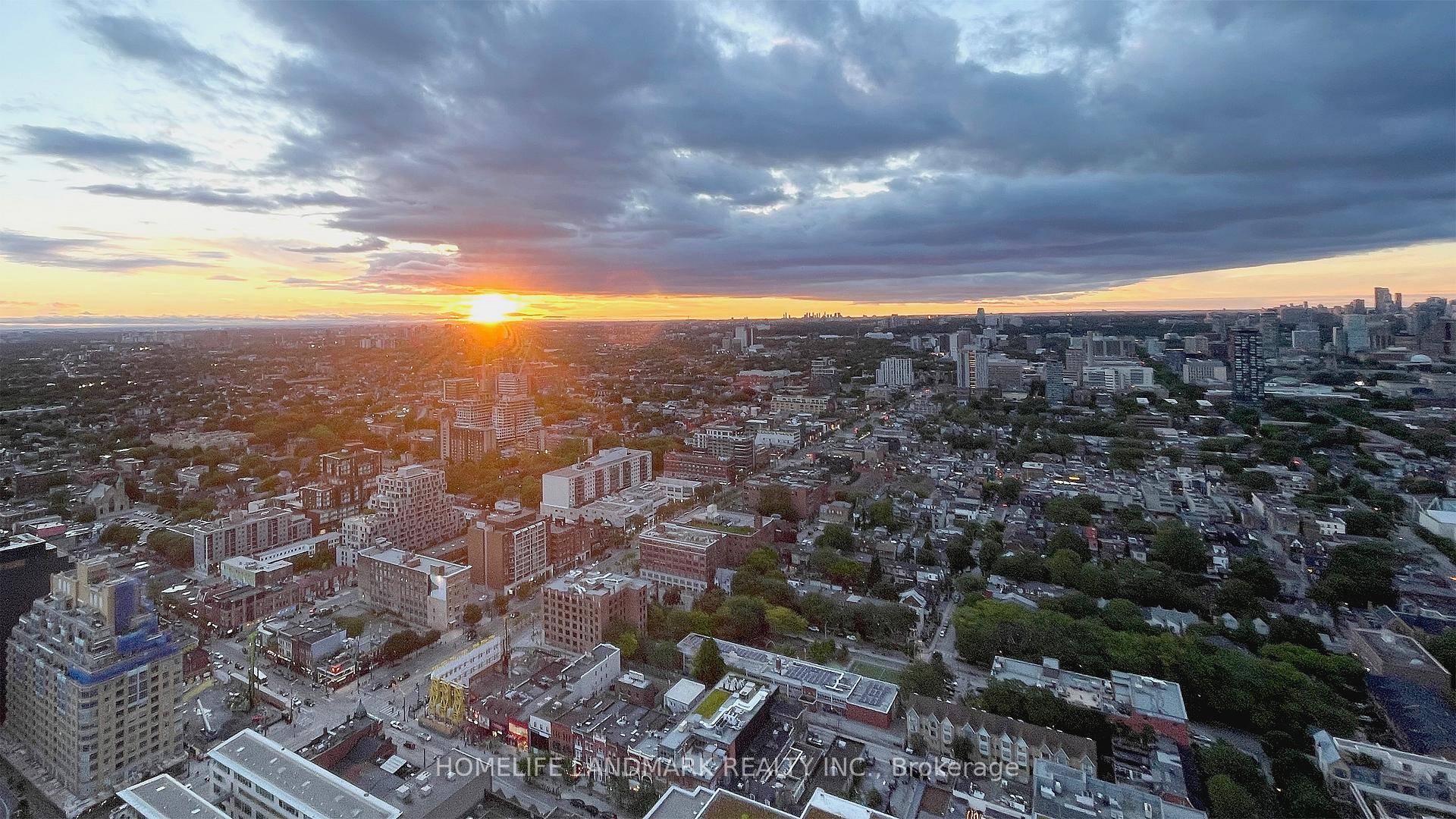 Photo 4 of Unit 5002, 108 Peter Street, Toronto, Waterfront Communities — HOMEH