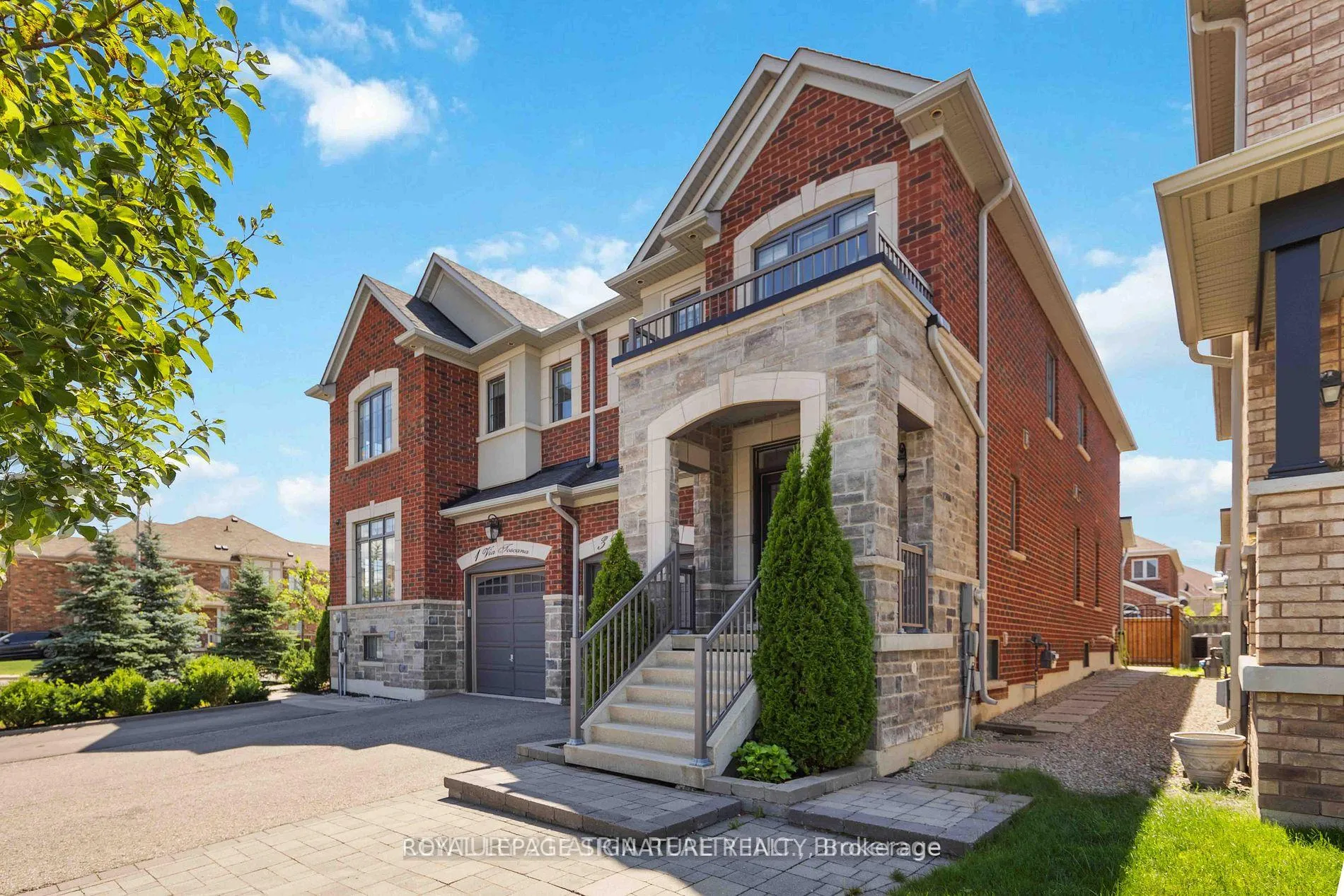 Photo 3 of 3 Via Toscana Road, Vaughan, Vellore Village — HOMEH