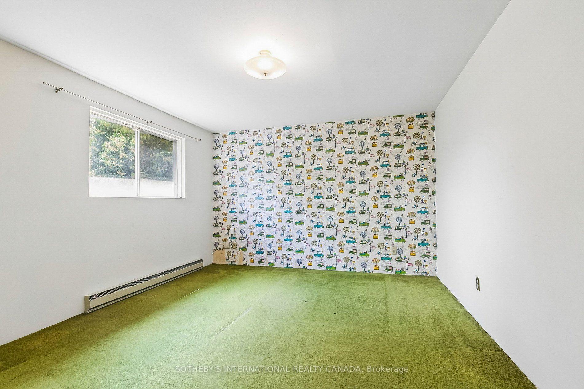 Photo 21 of 63 Cobblestone Drive, North York, Don Valley Village — HOMEH
