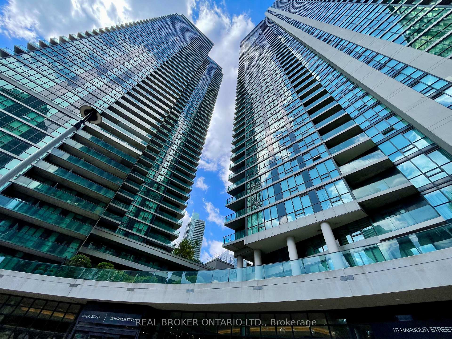 Photo 1 of Unit 1601, 18 Harbour Street, Toronto, Waterfront Communities — HOMEH