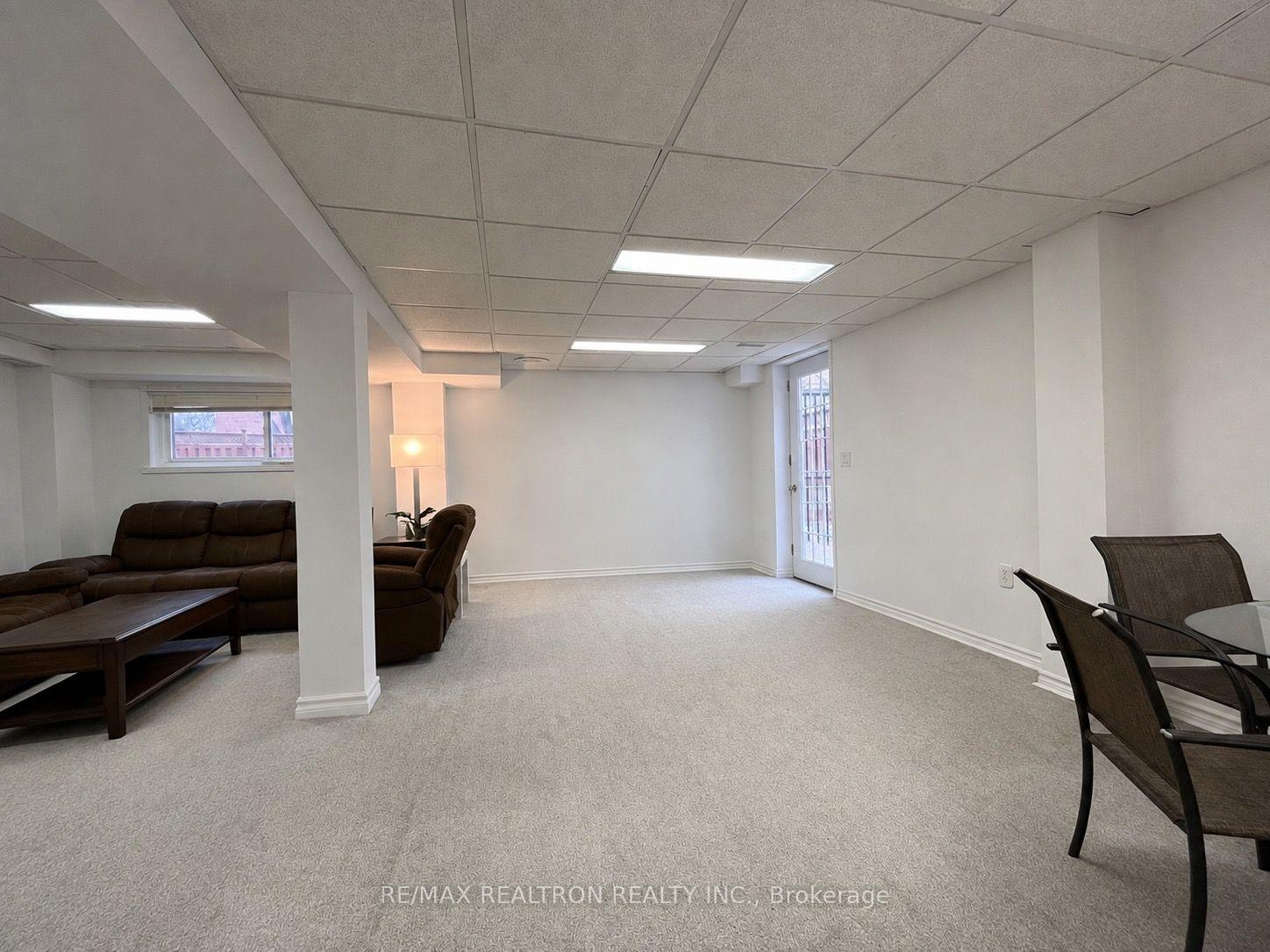 Photo 4 of Unit Lower, 82 Rush Road, Aurora, Bayview Wellington — HOMEH