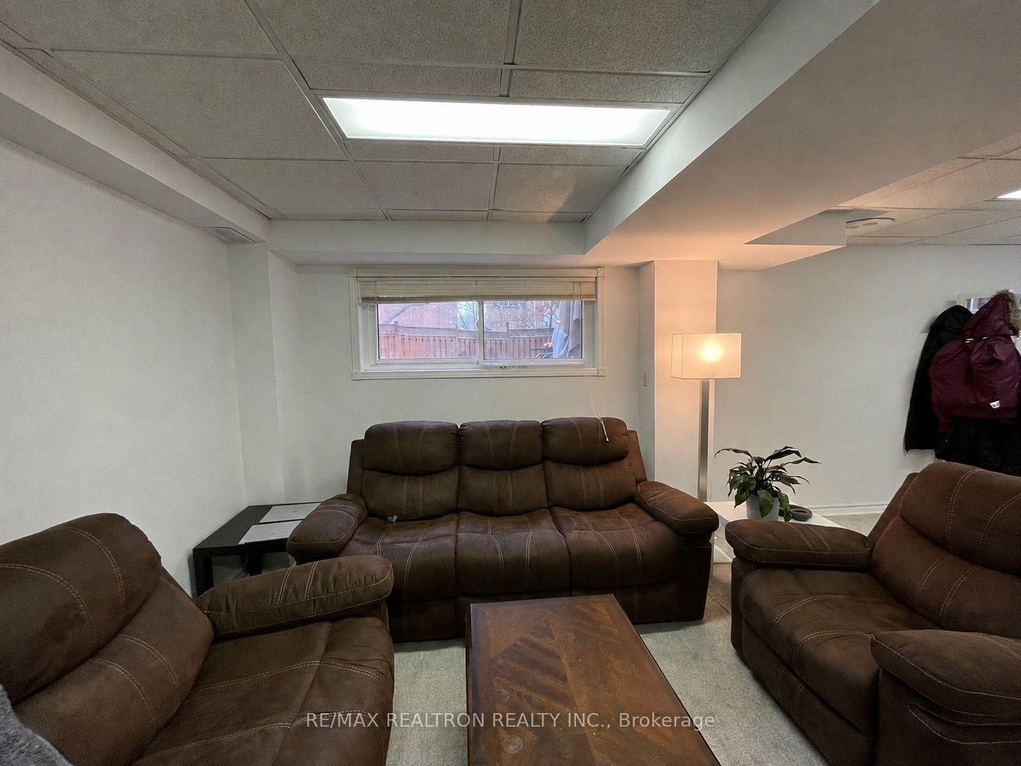 Photo 7 of Unit Lower, 82 Rush Road, Aurora, Bayview Wellington — HOMEH