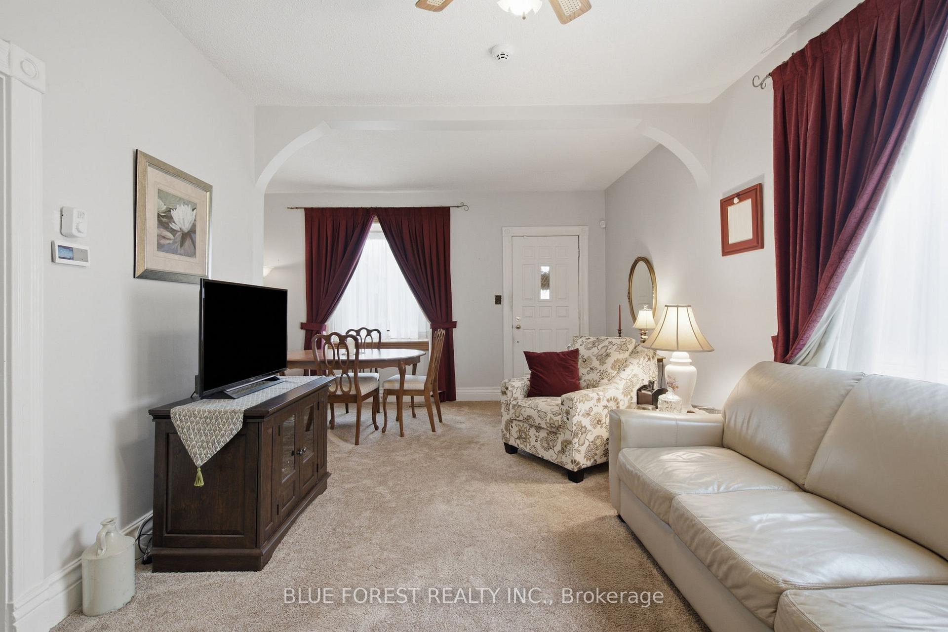 Photo 9 of 31 Barker Street, London, East C — HOMEH