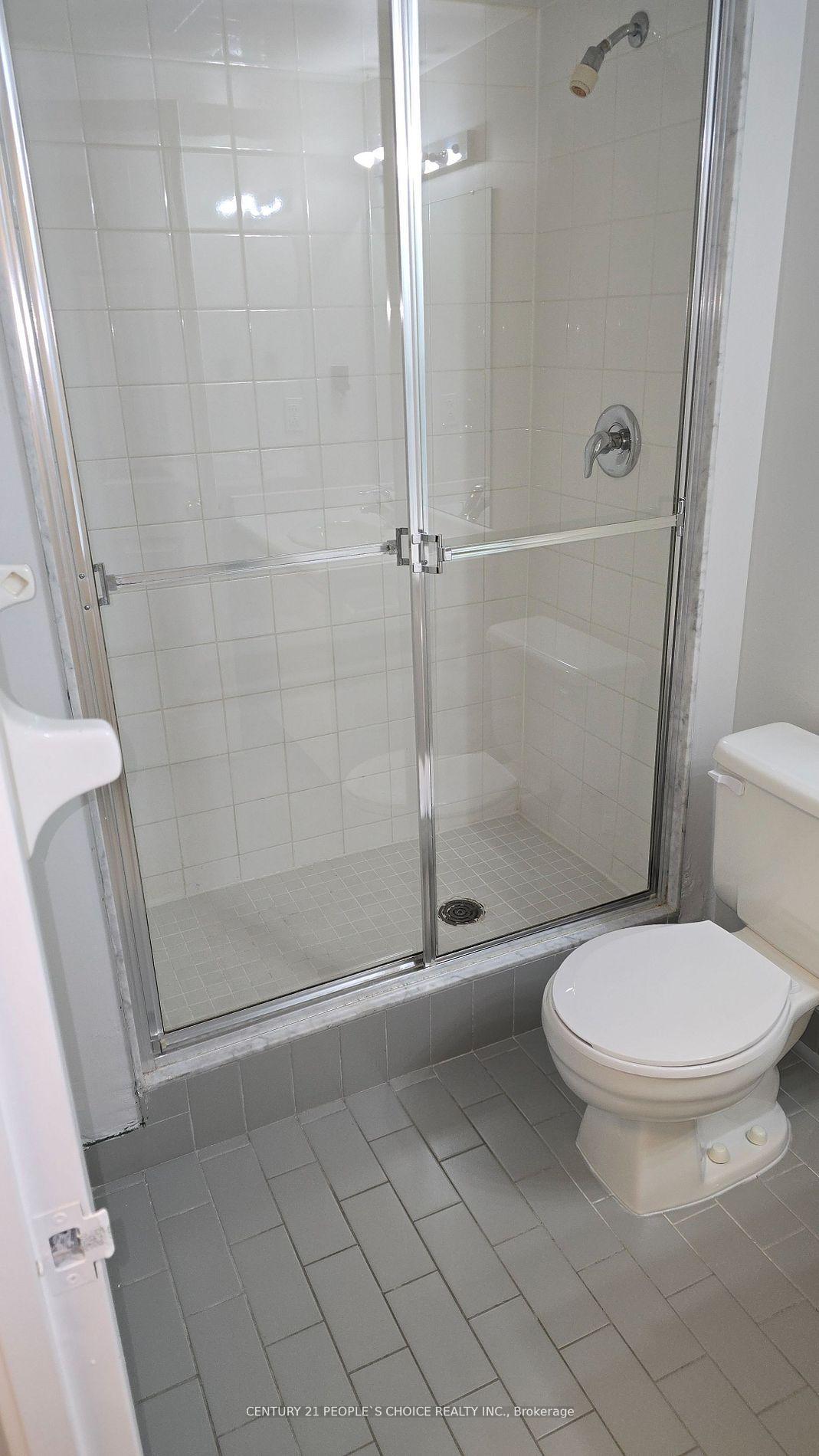 Photo 12 of Unit 713, 250 Webb Drive, Mississauga, City Centre — HOMEH