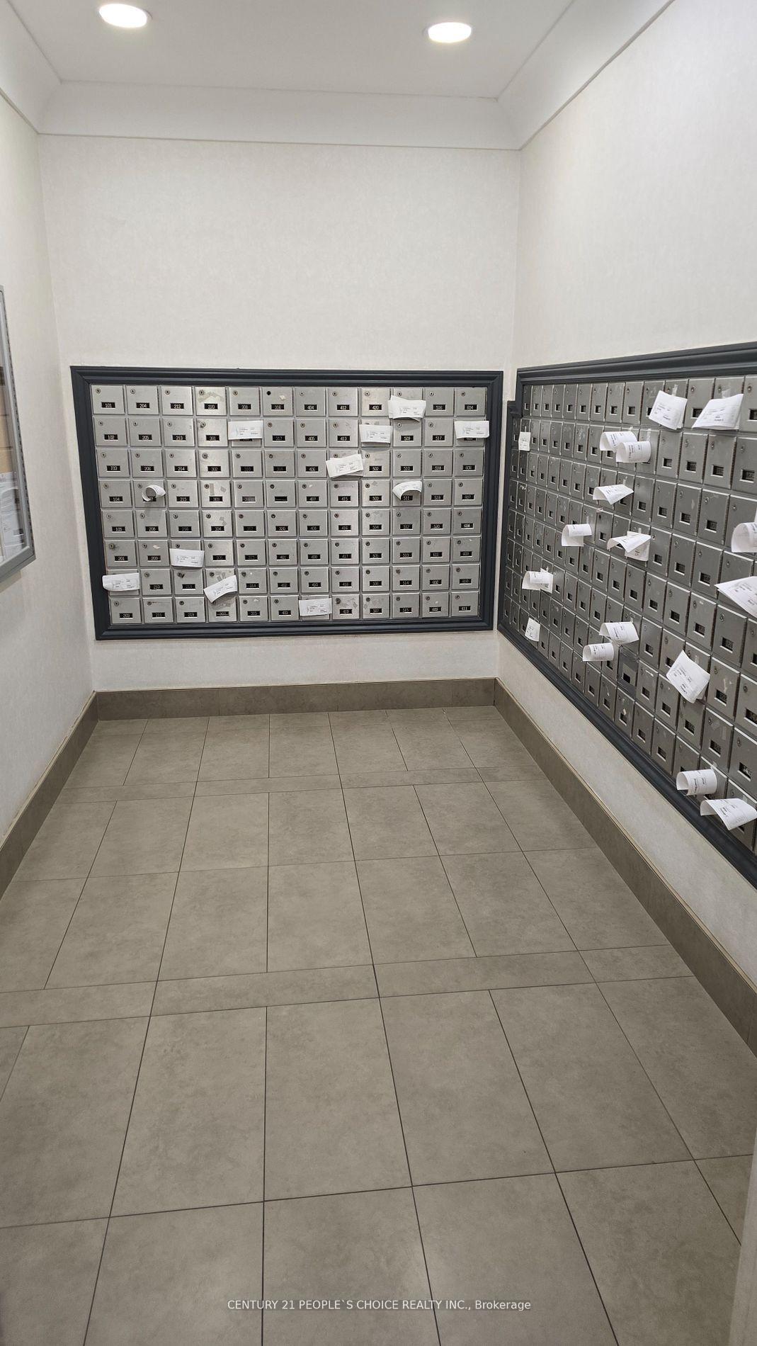 Photo 16 of Unit 713, 250 Webb Drive, Mississauga, City Centre — HOMEH