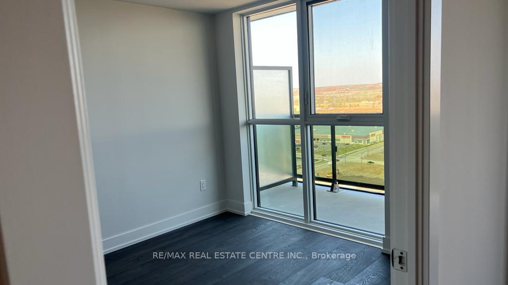 Photo 11 of Unit 2115, 2550 Simcoe Street, Oshawa, Windfields — HOMEH