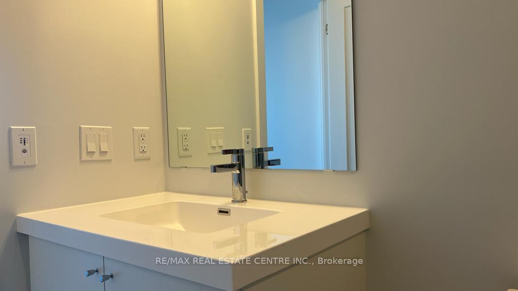 Photo 14 of Unit 2115, 2550 Simcoe Street, Oshawa, Windfields — HOMEH