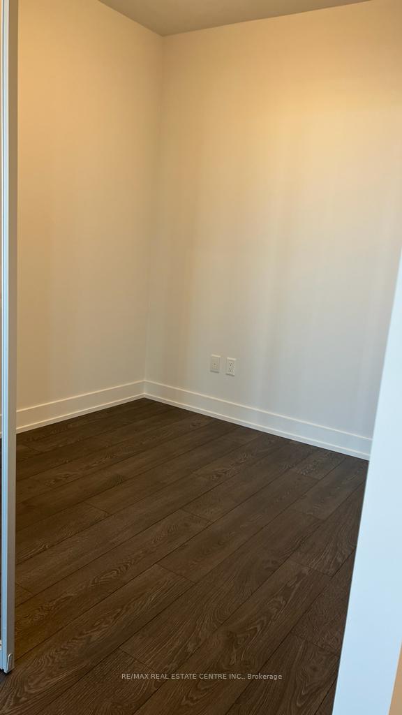 Photo 17 of Unit 2115, 2550 Simcoe Street, Oshawa, Windfields — HOMEH