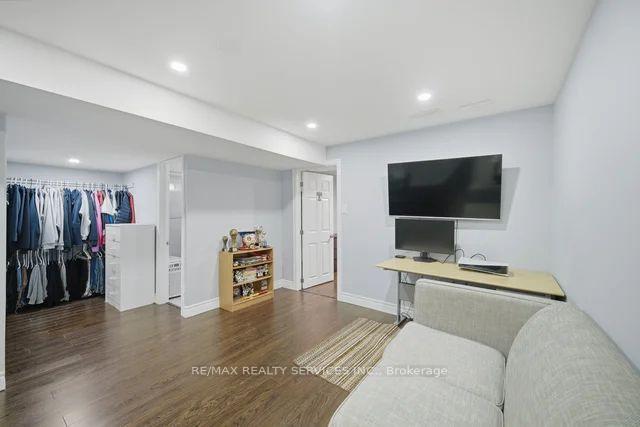 Photo 25 of Unit 12, 9900 Mclaughlin Road, Brampton, Fletcher's Creek Village — HOMEH