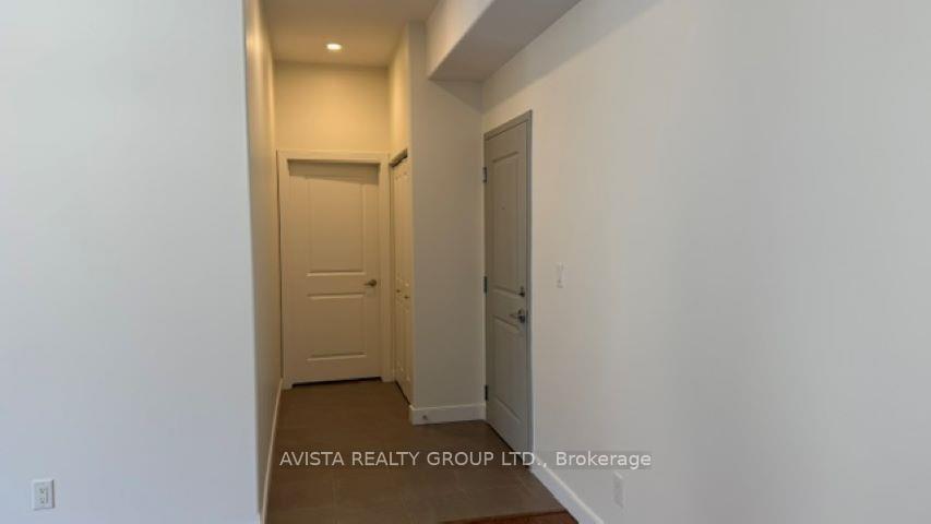 Photo 13 of Unit 204, 300 Vista Lane, Thunder Bay, Academy Heights — HOMEH