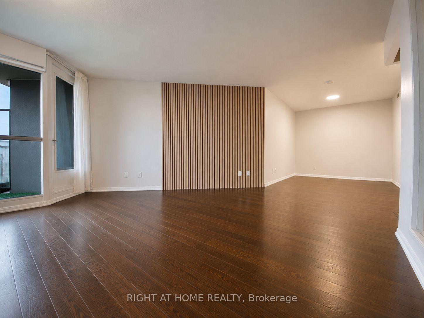 Photo 15 of Unit 1157, 209 Fort York Boulevard, Toronto, Niagara — HOMEH