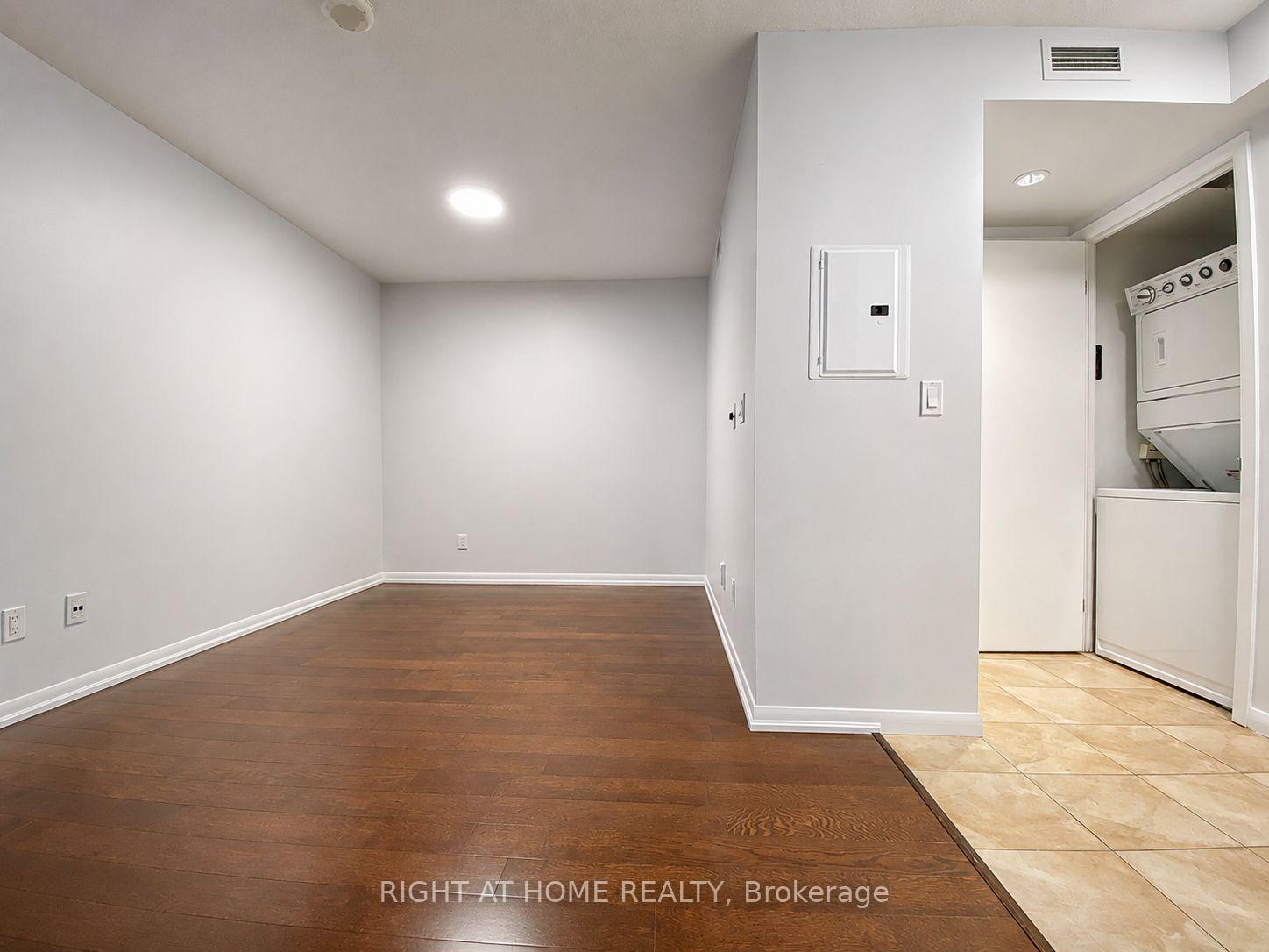 Photo 27 of Unit 1157, 209 Fort York Boulevard, Toronto, Niagara — HOMEH