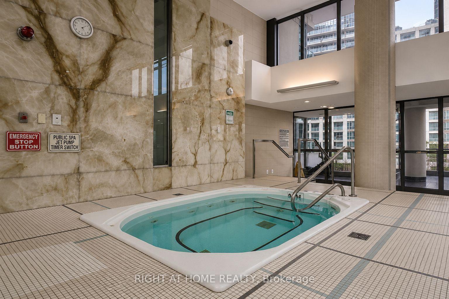 Photo 34 of Unit 1157, 209 Fort York Boulevard, Toronto, Niagara — HOMEH
