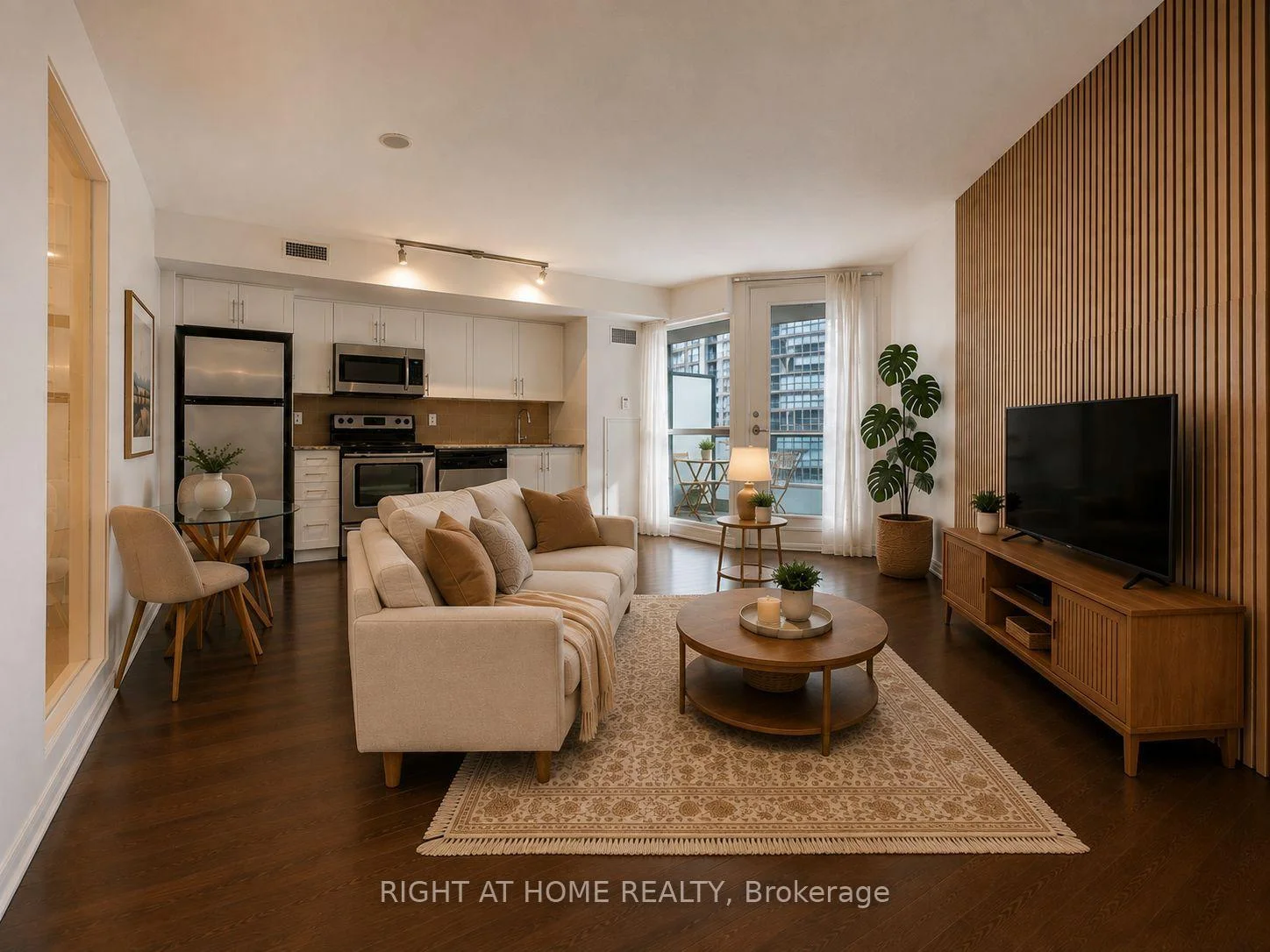 Photo 7 of Unit 1157, 209 Fort York Boulevard, Toronto, Niagara — HOMEH
