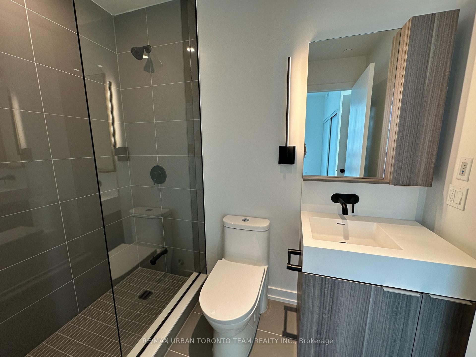 Photo 11 of Unit 3402, 117 Broadway Avenue, Toronto, Mount Pleasant West — HOMEH