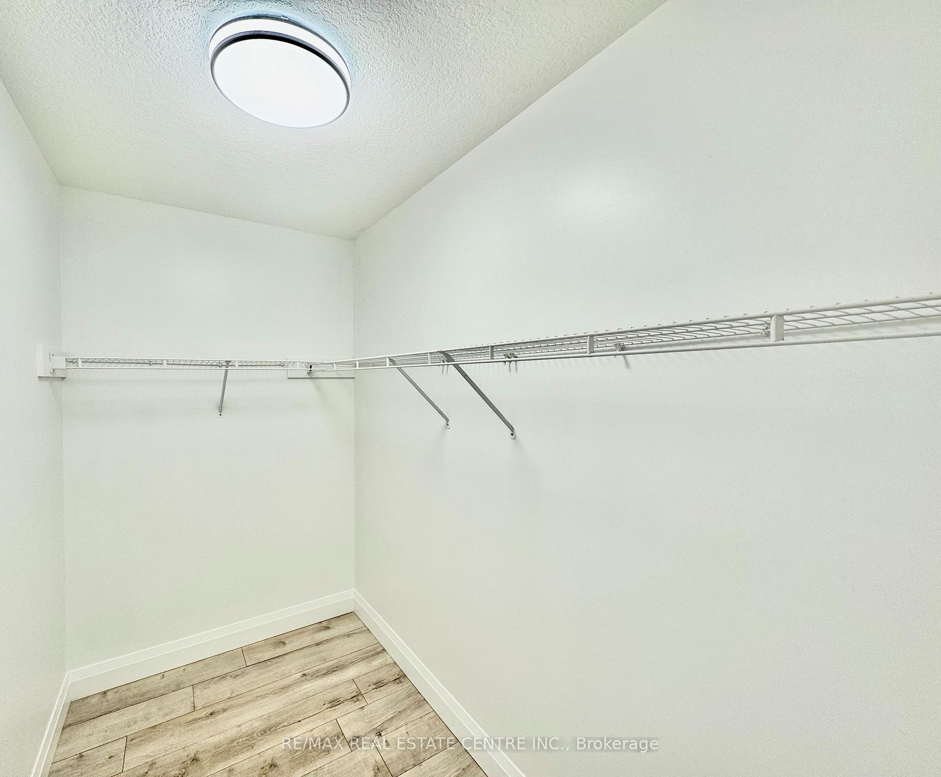 Photo 19 of 56 Lena Crescent, Cambridge, Greenway-Chaplin — HOMEH