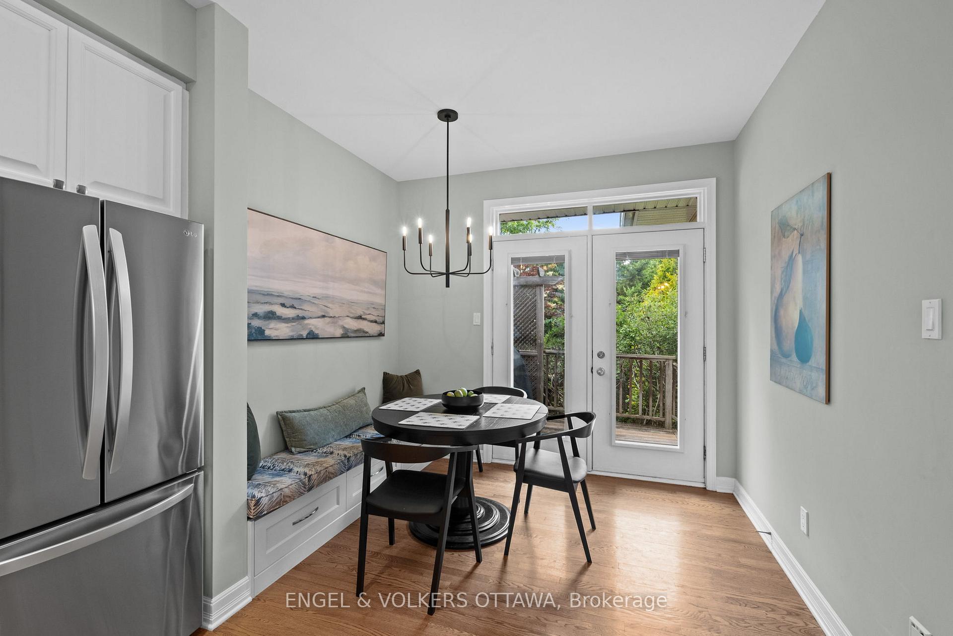 Photo 14 of 564 Erinwoods Circle, Ottawa, Barrhaven - Stonebridge — HOMEH