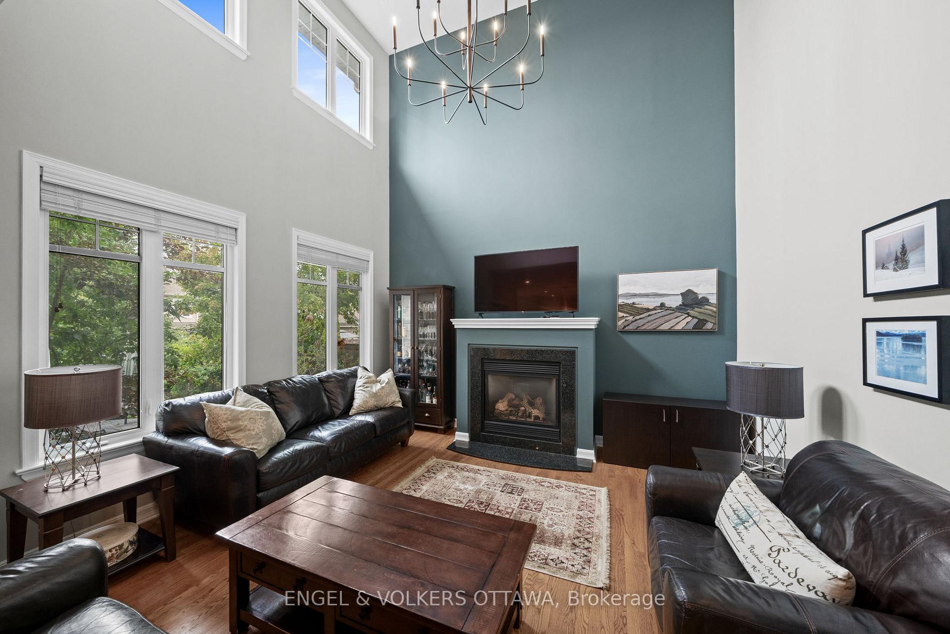 Photo 15 of 564 Erinwoods Circle, Ottawa, Barrhaven - Stonebridge — HOMEH