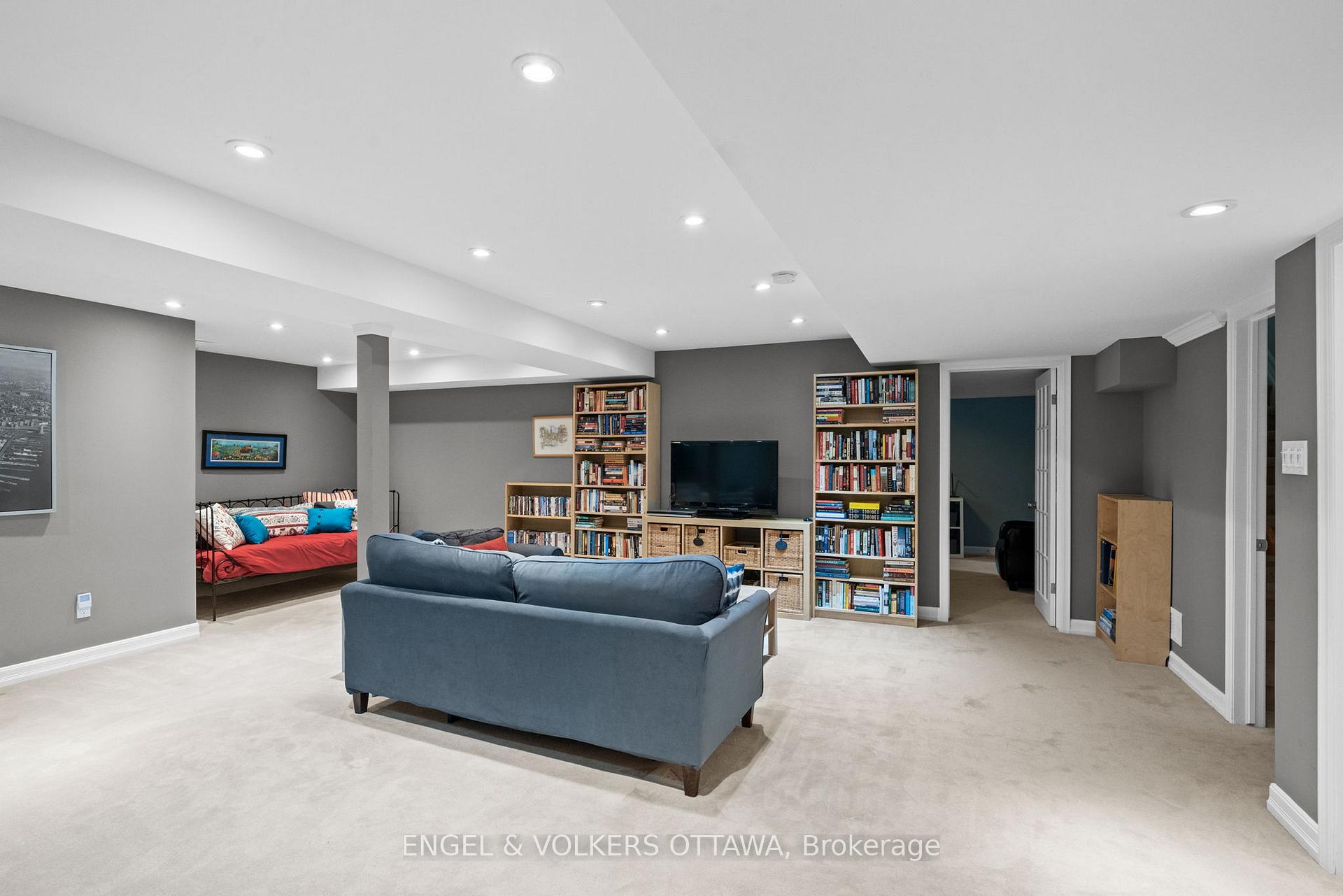Photo 30 of 564 Erinwoods Circle, Ottawa, Barrhaven - Stonebridge — HOMEH