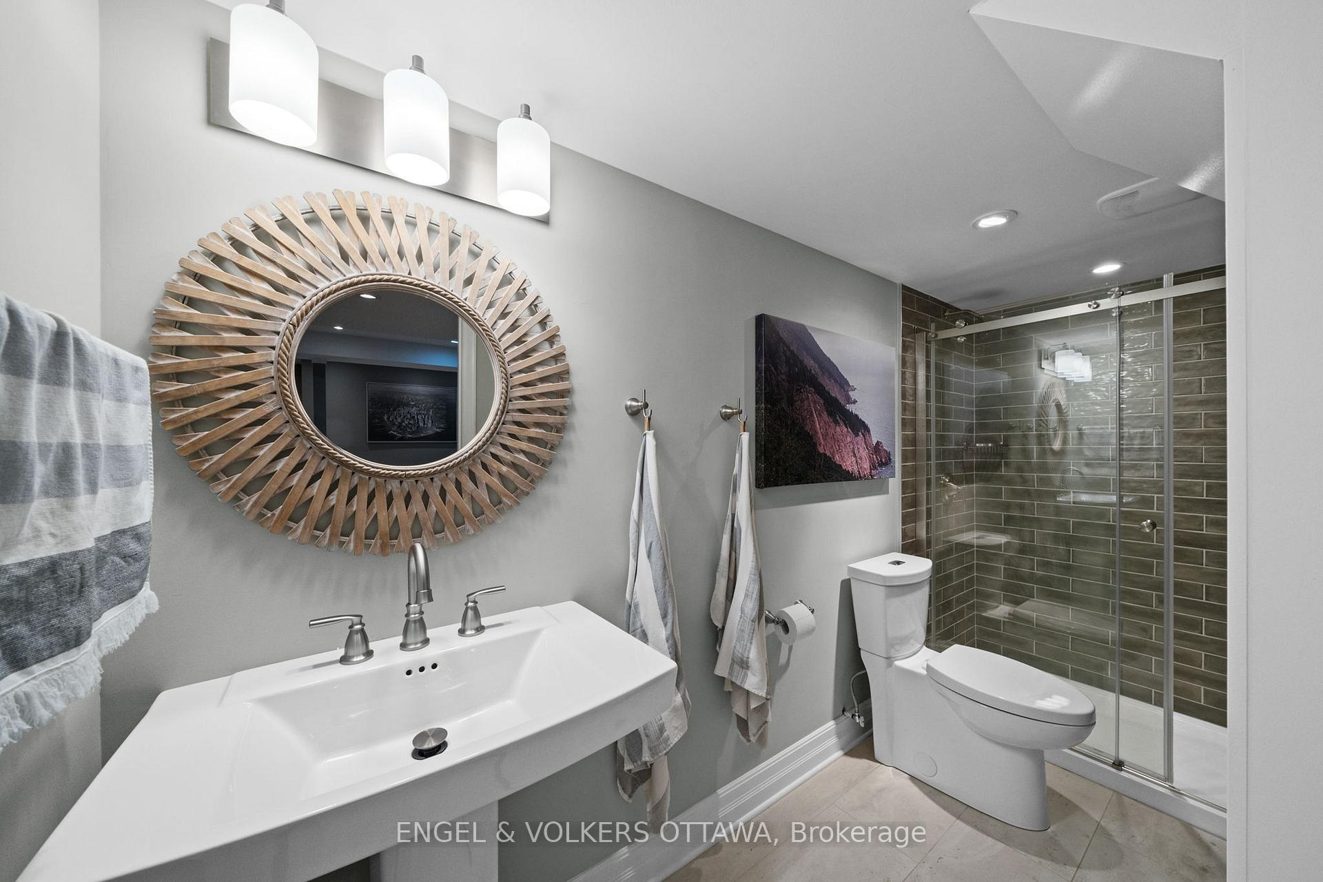Photo 32 of 564 Erinwoods Circle, Ottawa, Barrhaven - Stonebridge — HOMEH