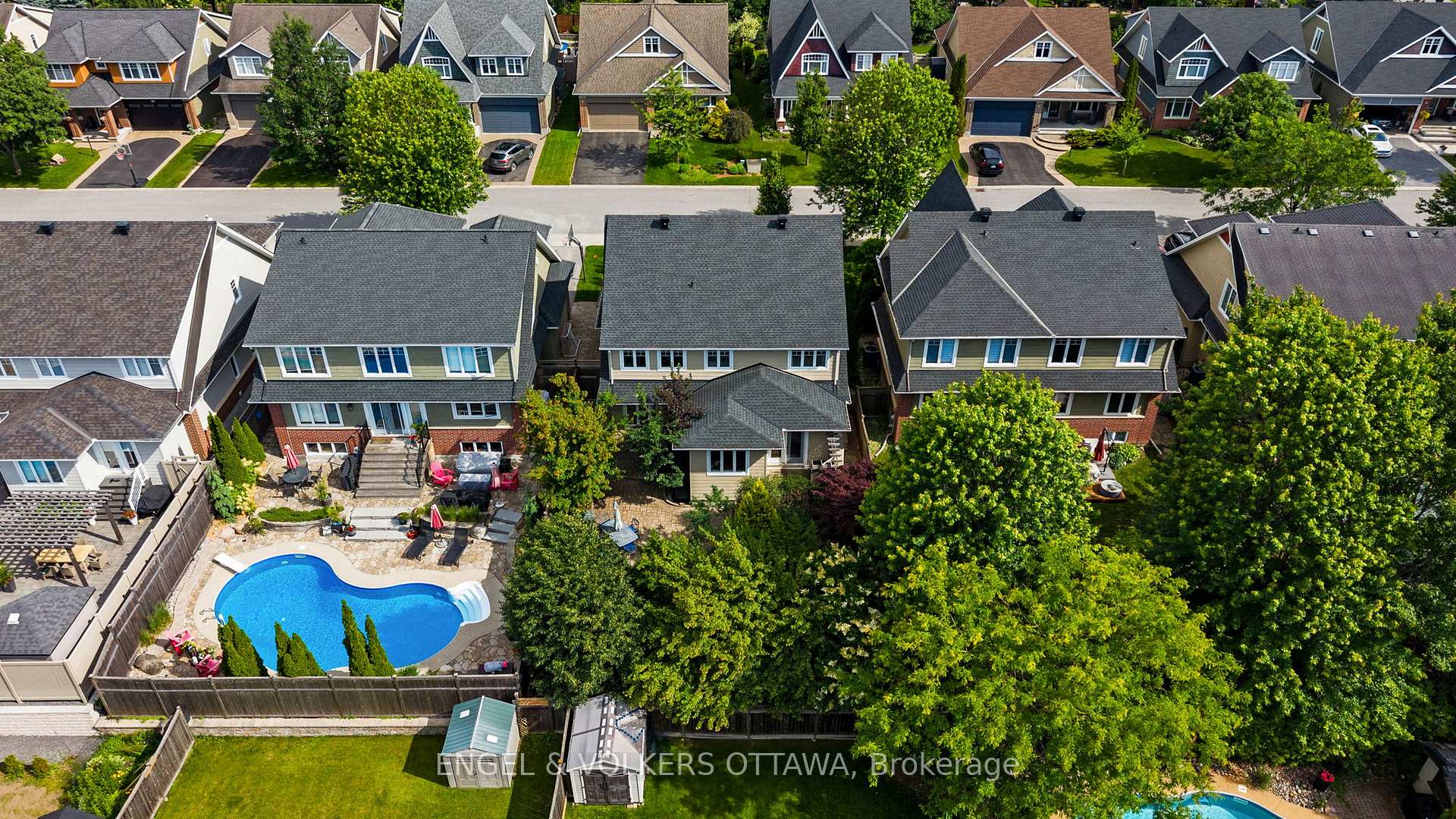 Photo 38 of 564 Erinwoods Circle, Ottawa, Barrhaven - Stonebridge — HOMEH