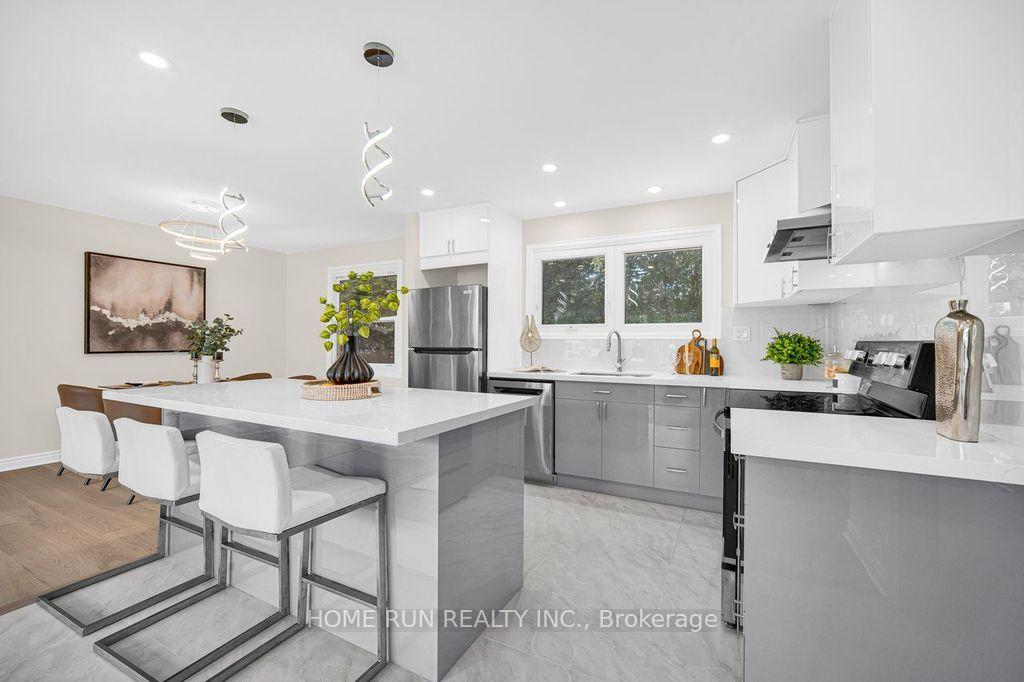 Photo 12 of 50 Ullswater Drive, Ottawa, Crystal Beach — HOMEH