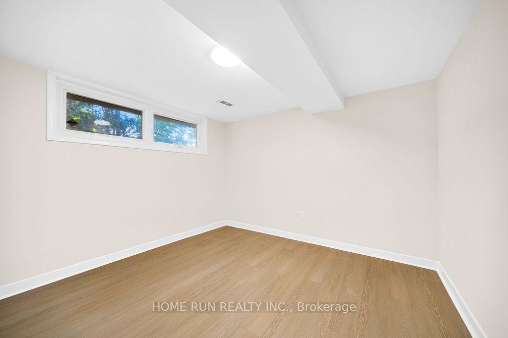 Photo 31 of 50 Ullswater Drive, Ottawa, Crystal Beach — HOMEH