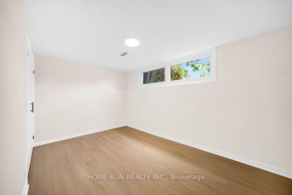 Photo 32 of 50 Ullswater Drive, Ottawa, Crystal Beach — HOMEH