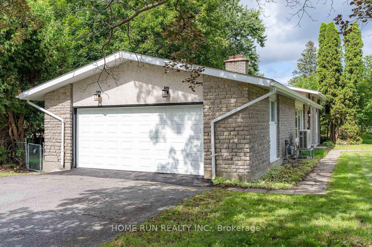 Photo 39 of 50 Ullswater Drive, Ottawa, Crystal Beach — HOMEH
