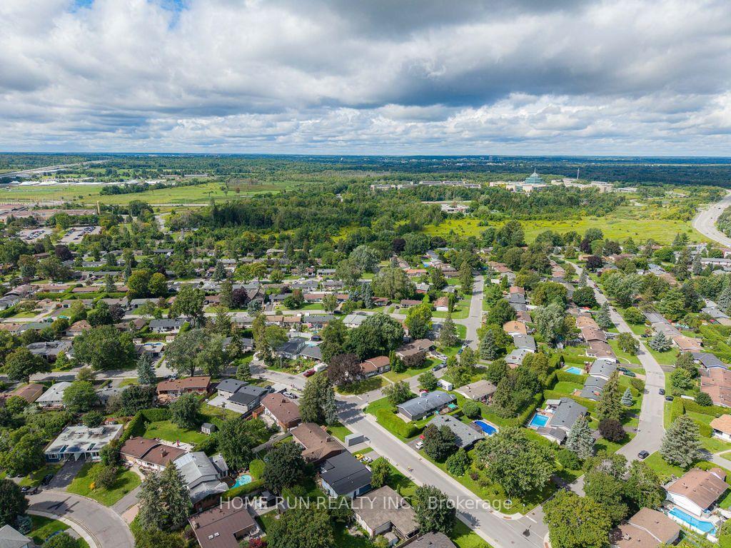 Photo 42 of 50 Ullswater Drive, Ottawa, Crystal Beach — HOMEH