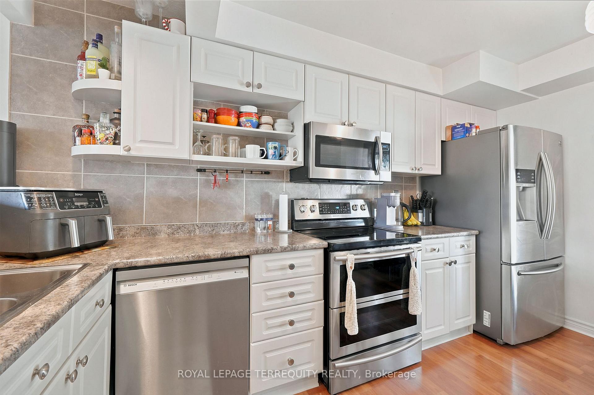 Photo 22 of Unit 67, 67 Enmount Drive, Brampton, Southgate — HOMEH