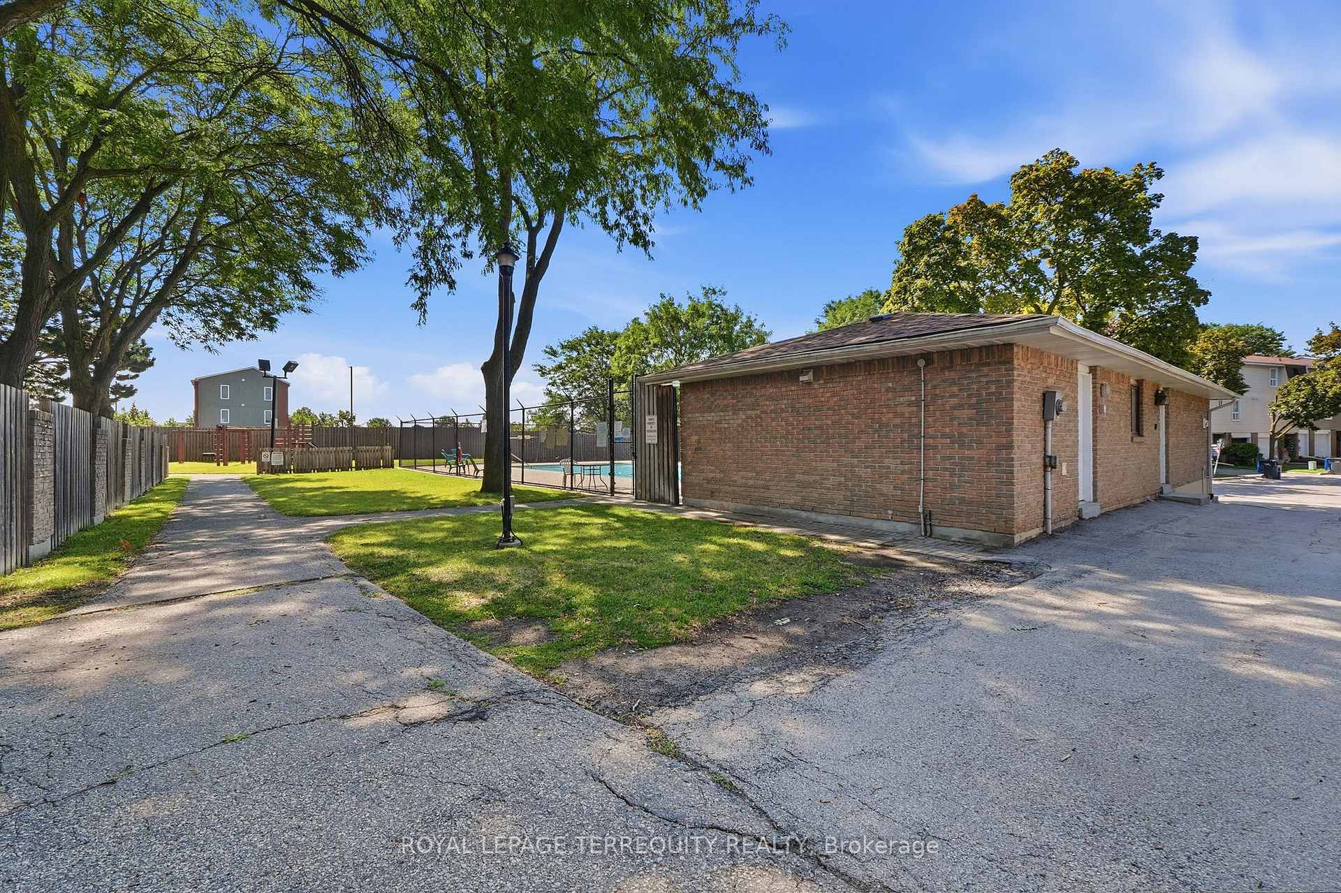 Photo 51 of Unit 67, 67 Enmount Drive, Brampton, Southgate — HOMEH