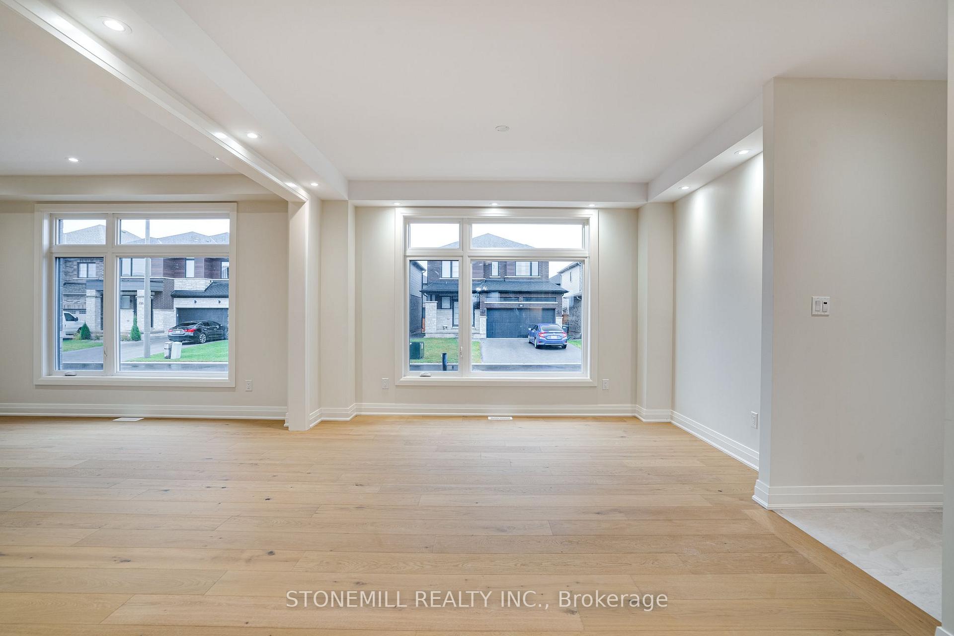 Photo 7 of 239 Midland Place, Welland, Hwy 406/Welland — HOMEH