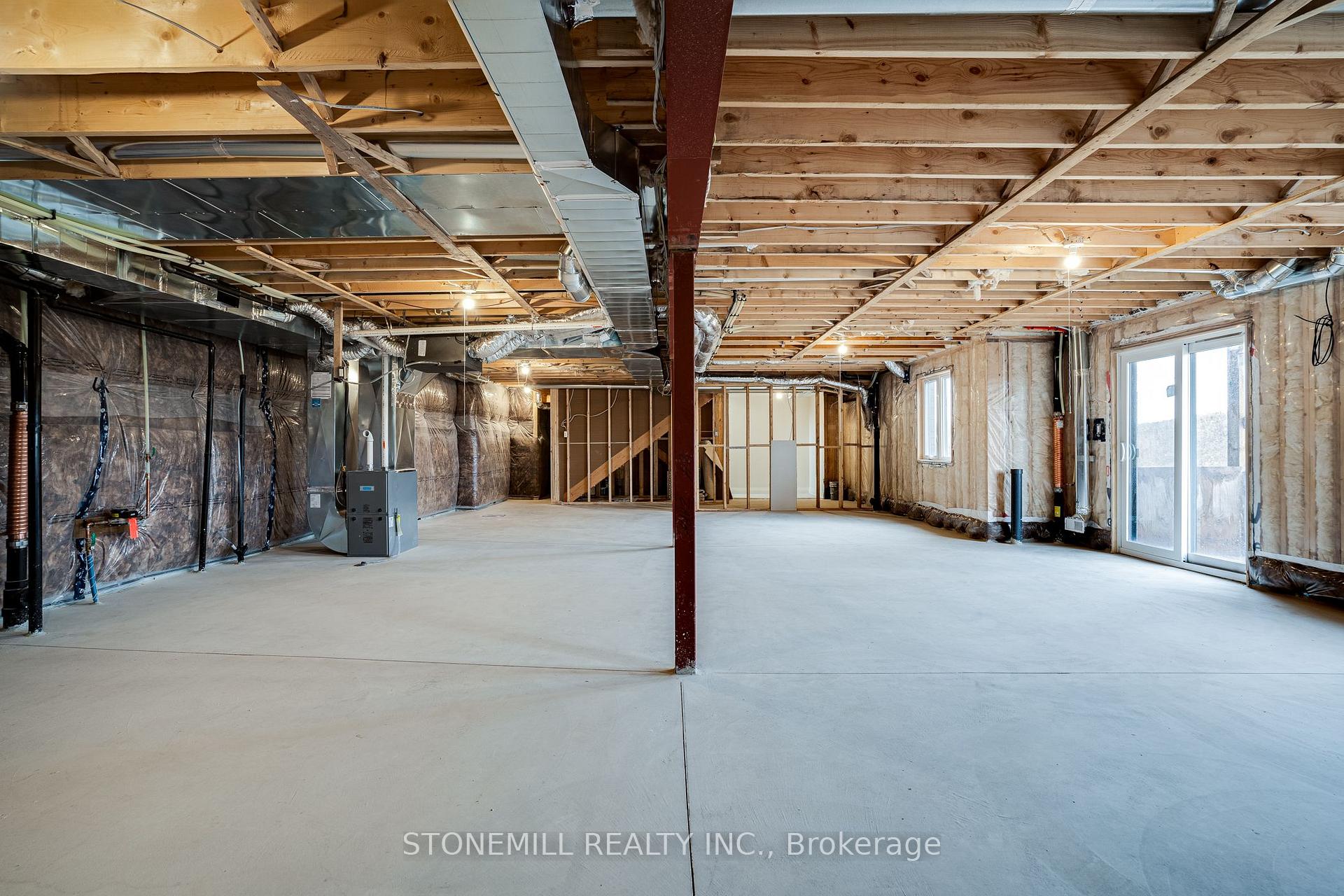 Photo 40 of 239 Midland Place, Welland, Hwy 406/Welland — HOMEH