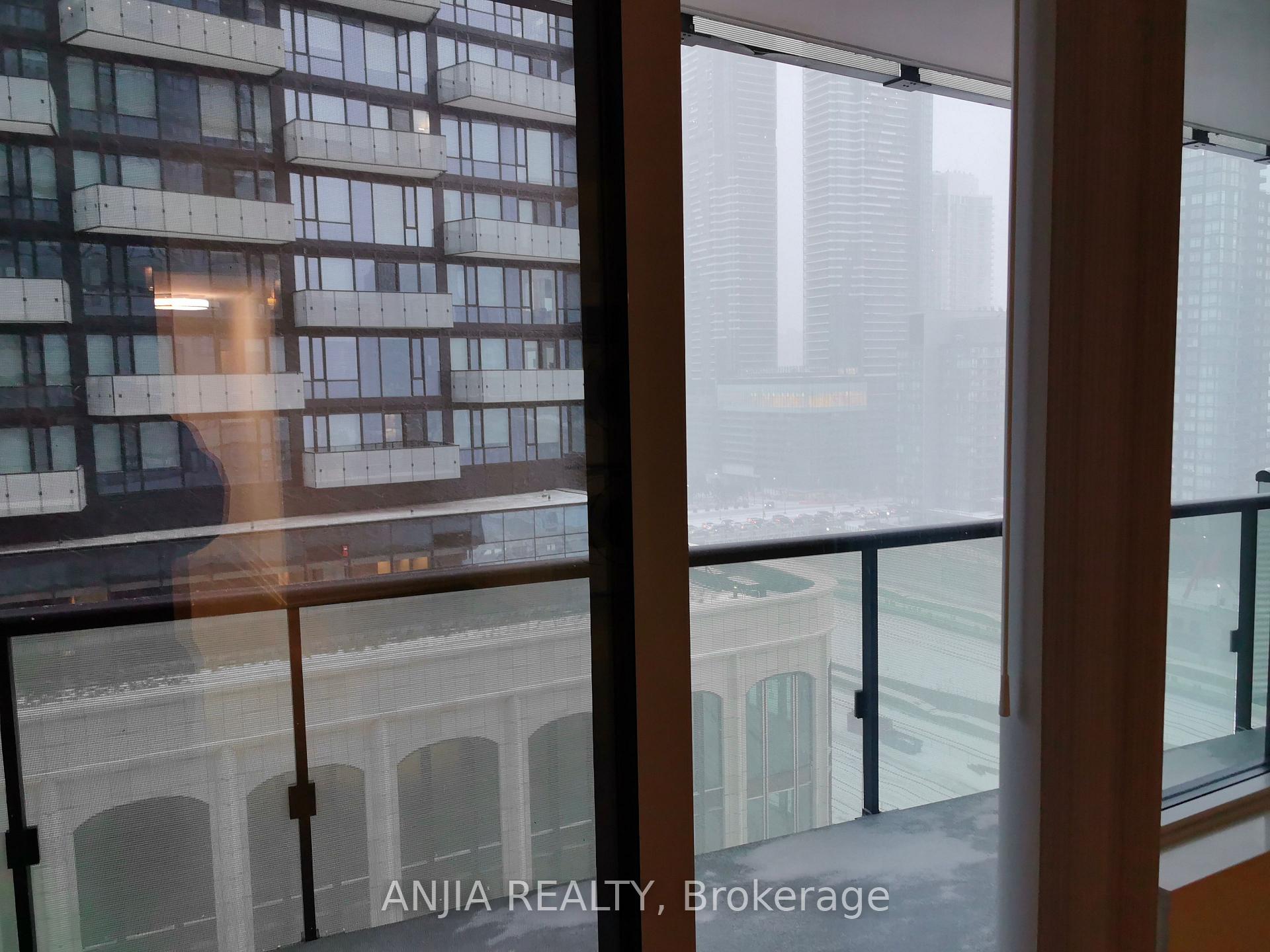 Photo 9 of Unit 1011, 480 Front Street W, Toronto, Waterfront Communities — HOMEH