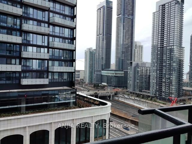 Photo 23 of Unit 1011, 480 Front Street W, Toronto, Waterfront Communities — HOMEH