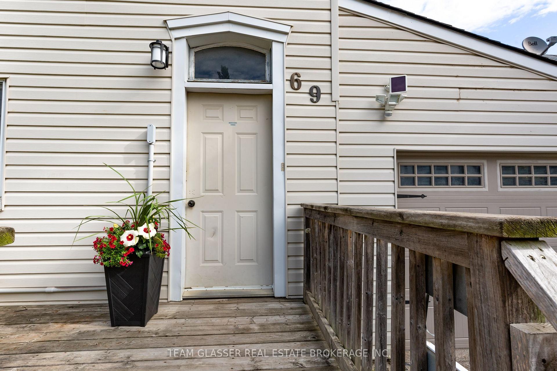 Photo 9 of 69 Kains Street, St. Thomas — HOMEH
