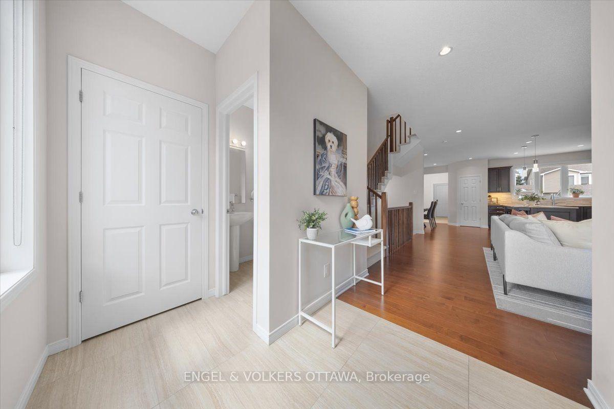 Photo 2 of 429 Sweetflag Street, Ottawa, Barrhaven - Longfields — HOMEH