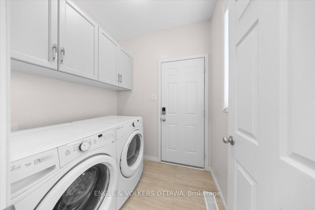 Photo 19 of 429 Sweetflag Street, Ottawa, Barrhaven - Longfields — HOMEH