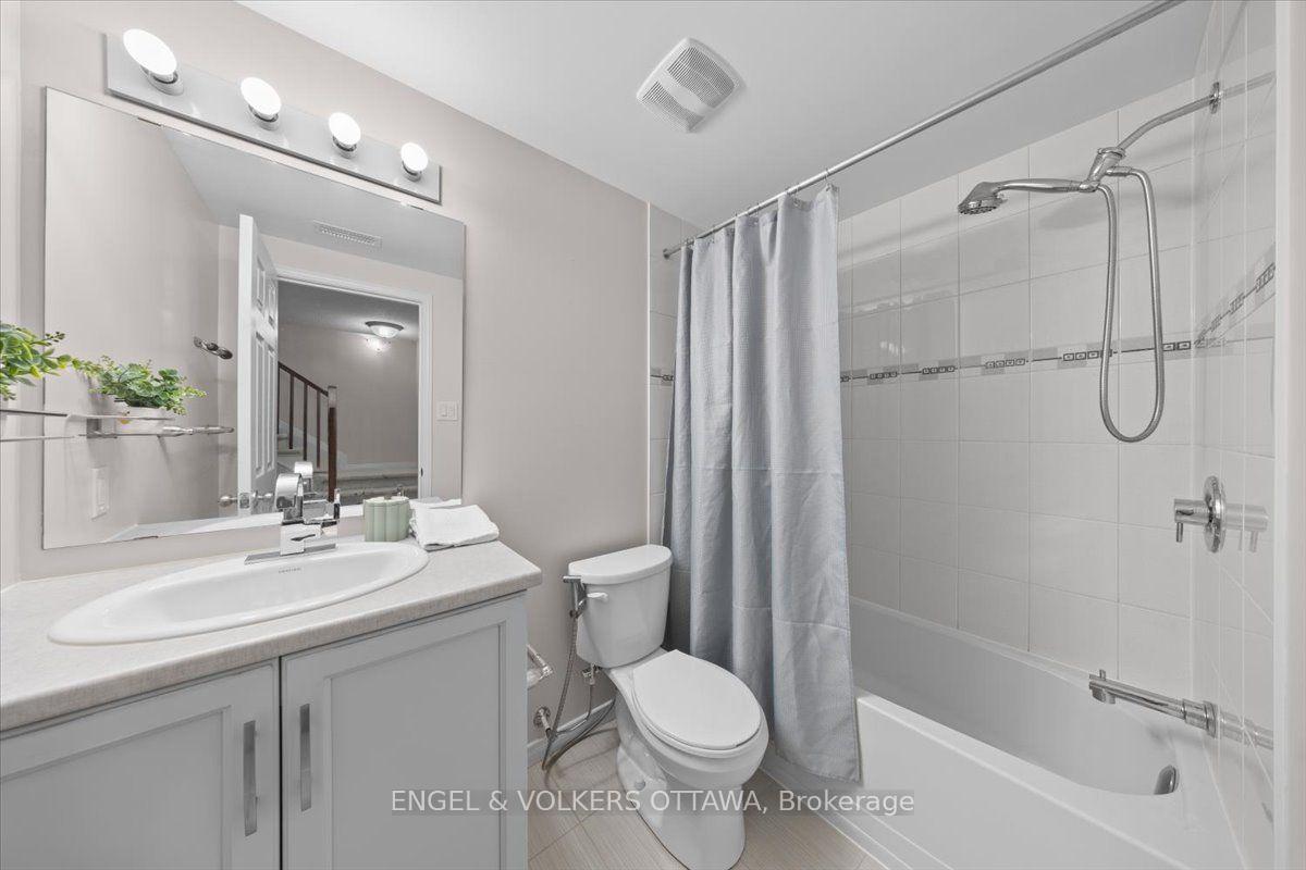 Photo 21 of 429 Sweetflag Street, Ottawa, Barrhaven - Longfields — HOMEH