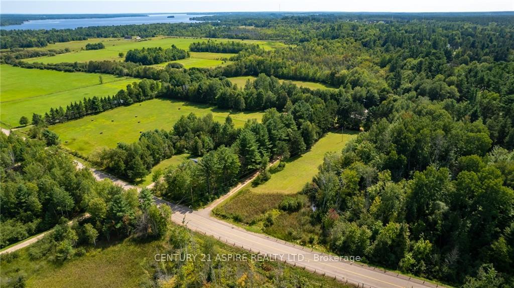 Photo 4 of 86 Sack Road, Petawawa, Petawawa — HOMEH