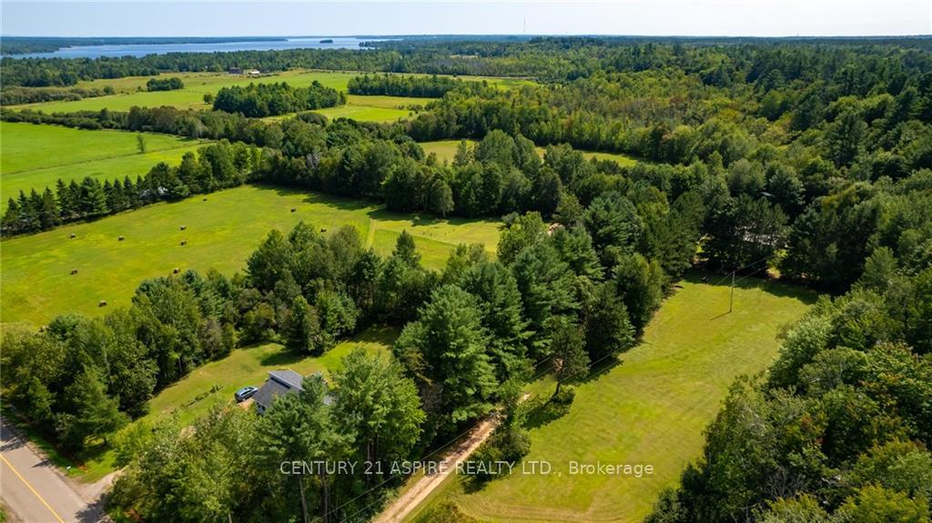 Photo 5 of 86 Sack Road, Petawawa, Petawawa — HOMEH