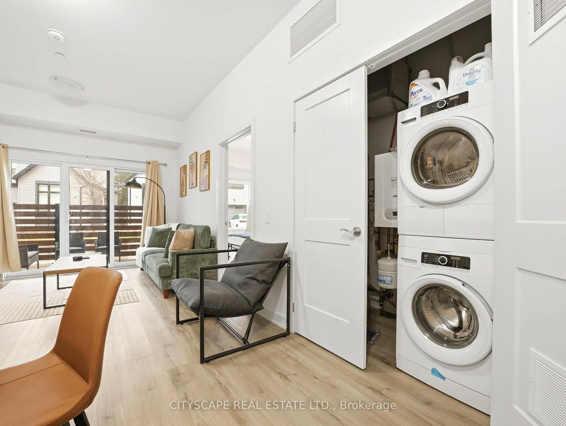 Photo 10 of Unit 138, 110 Fergus Avenue, Kitchener, Stanley Park — HOMEH