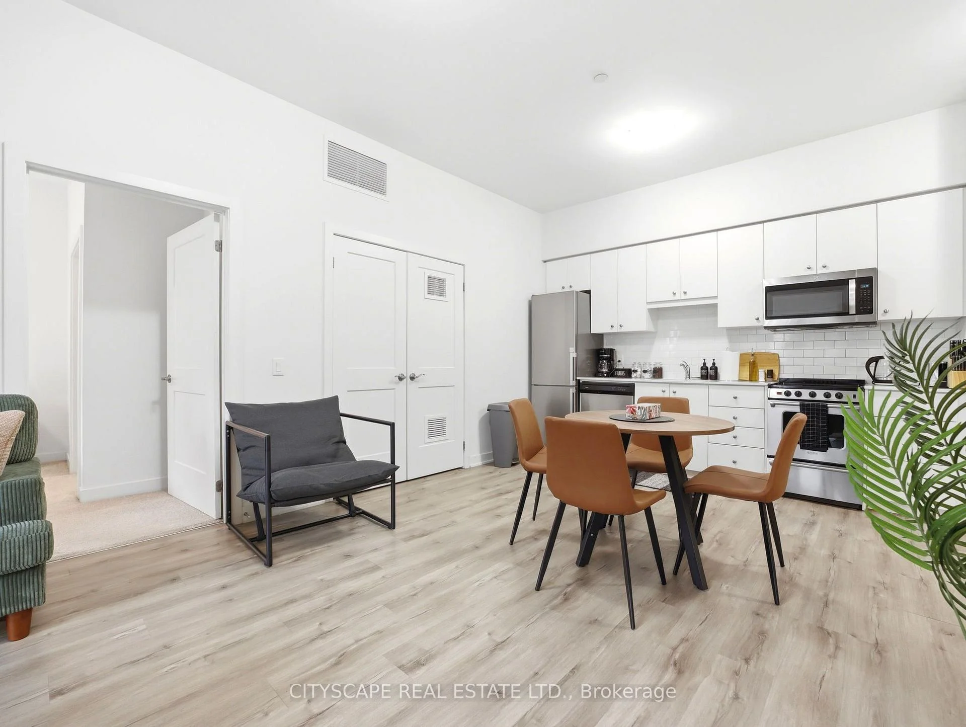Photo 39 of Unit 138, 110 Fergus Avenue, Kitchener, Stanley Park — HOMEH