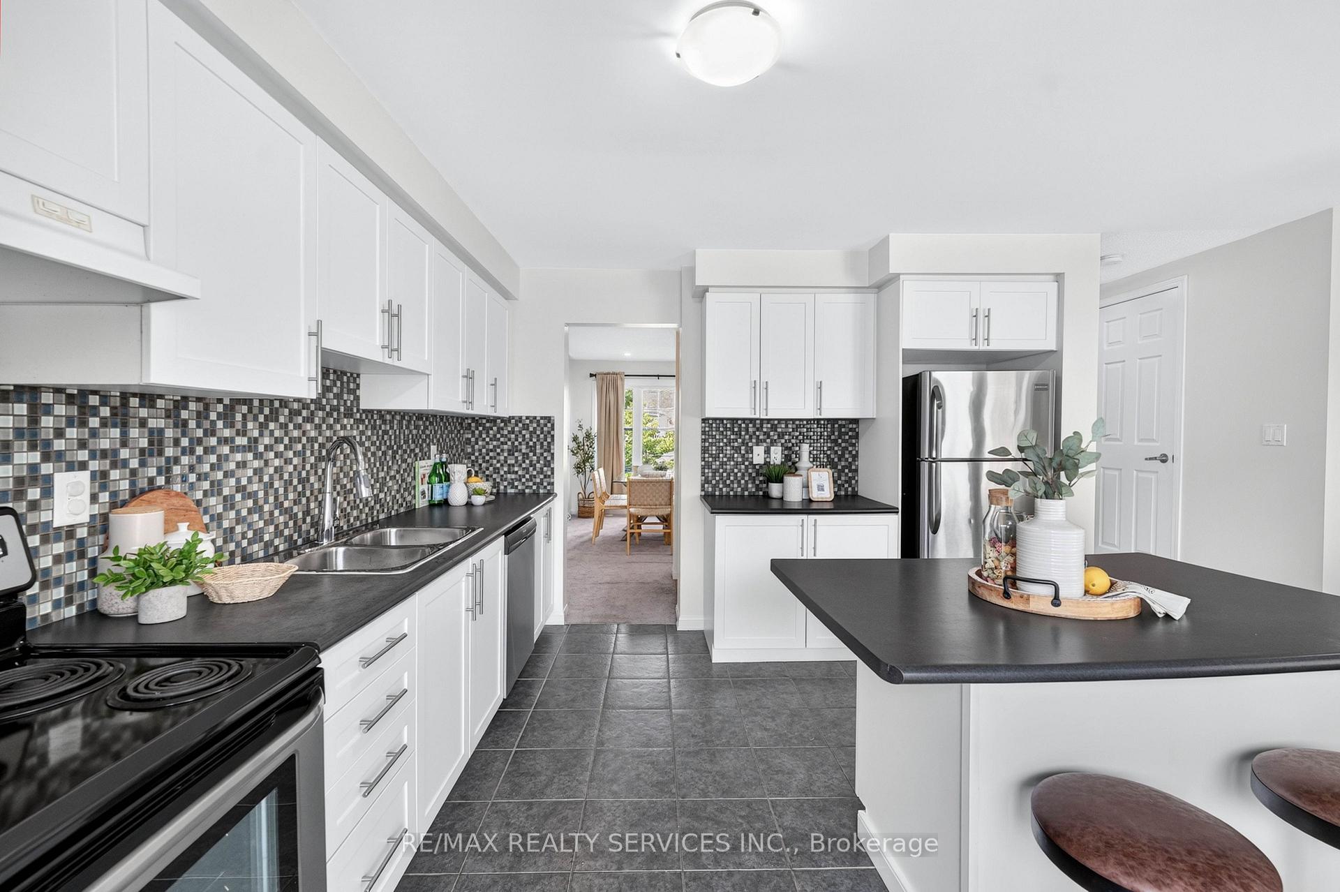 Photo 24 of 878 Jempson Path, Milton, Harrison — HOMEH