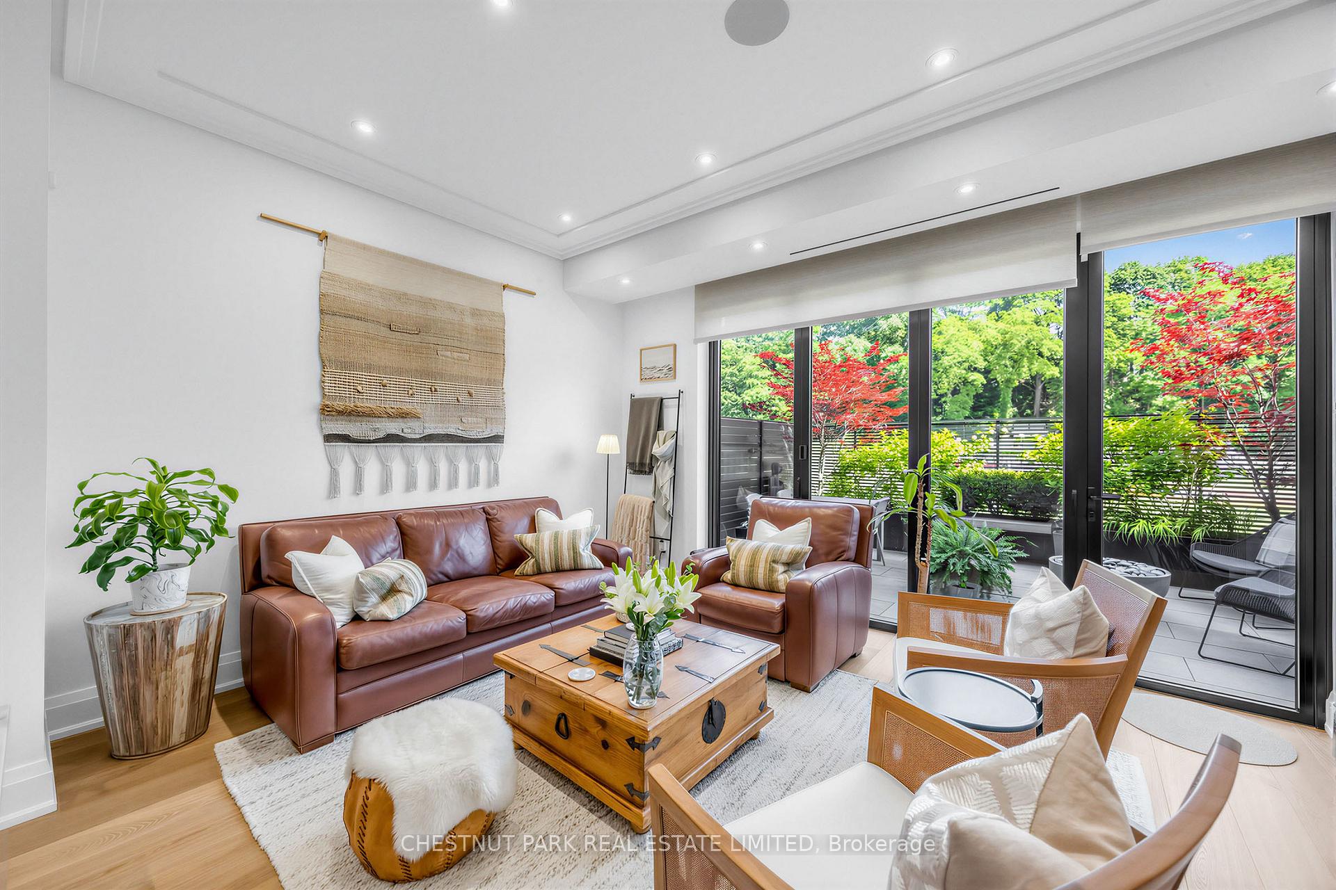 Photo 2 of 29 Oaklands Avenue, Toronto, Yonge-St. Clair — HOMEH