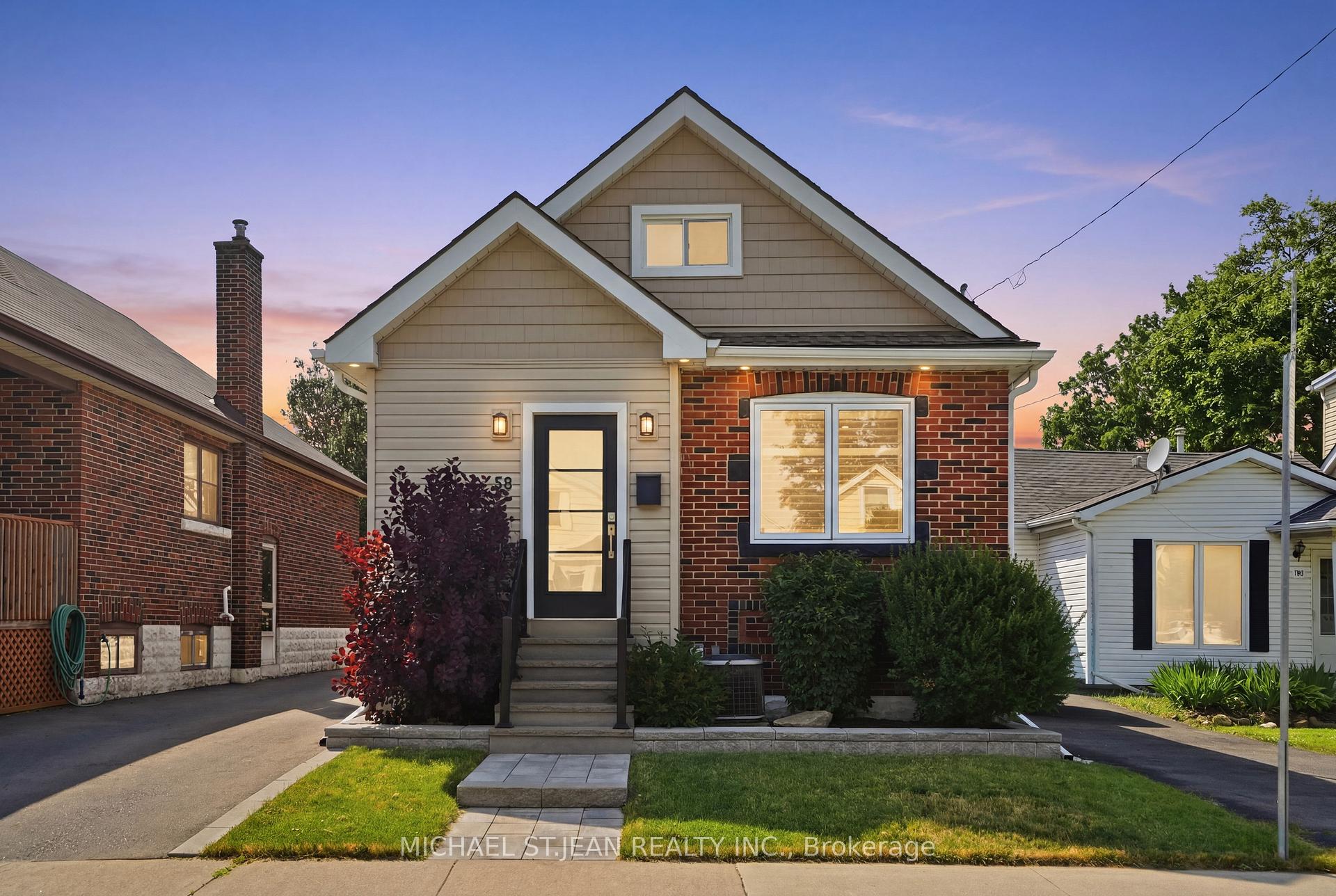 Photo 2 of 58 Tragina Avenue S, Hamilton, Bartonville — HOMEH