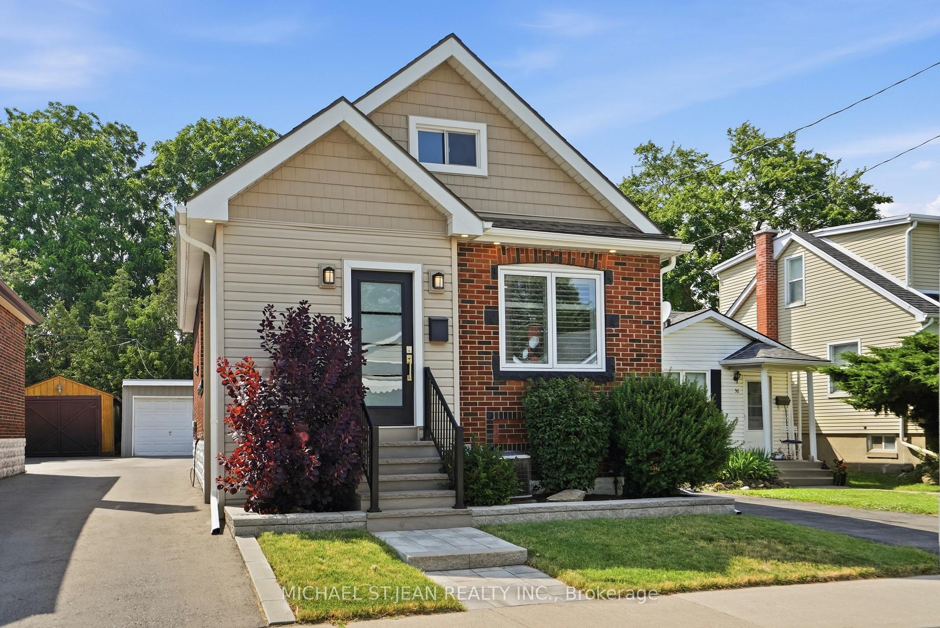 Photo 3 of 58 Tragina Avenue S, Hamilton, Bartonville — HOMEH